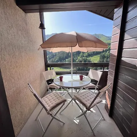Les Cristallines Apartment